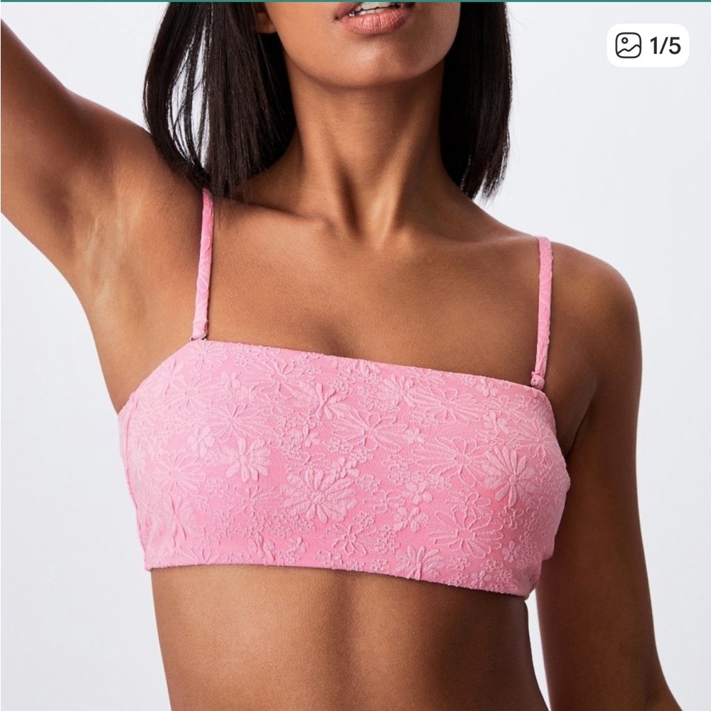 New Cotton On embroidered Pink Floral Bikini Top size Large ban-do  size L